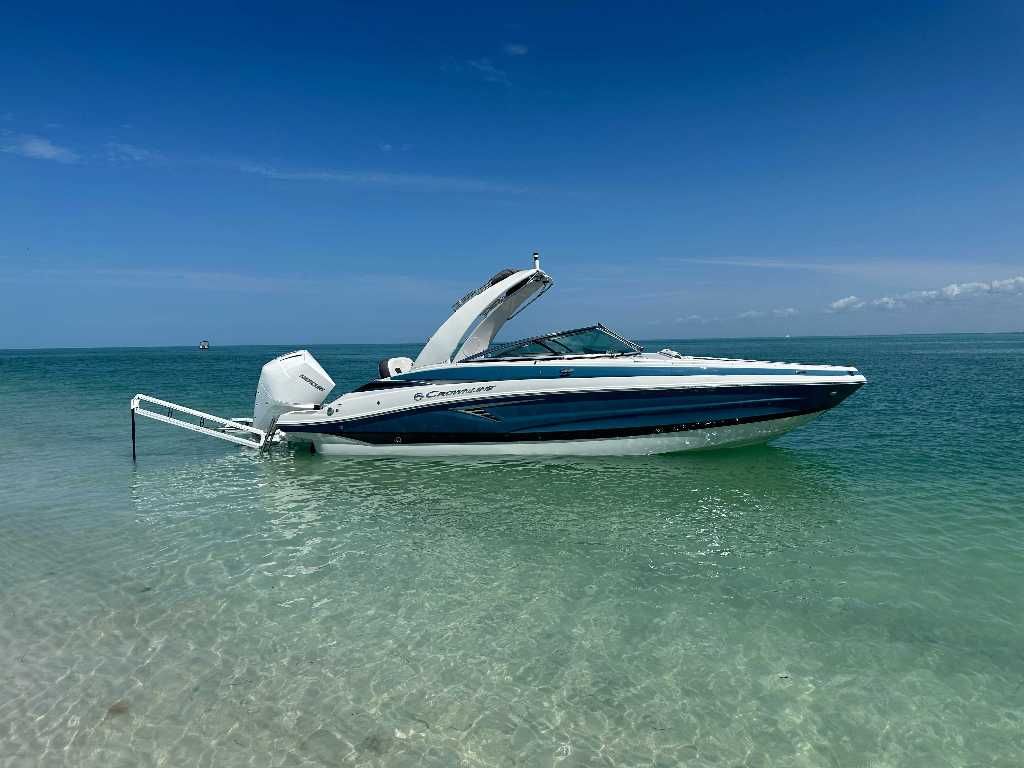 2024 Crownline 260XSS