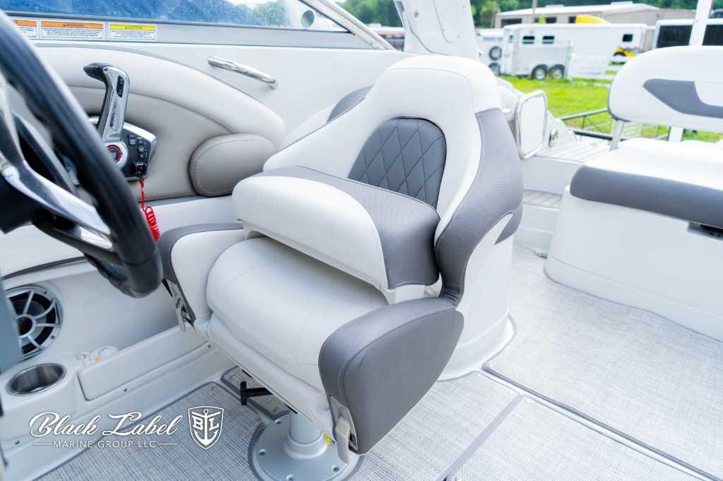 2024 Crownline 260XSS Ocala Florida boats