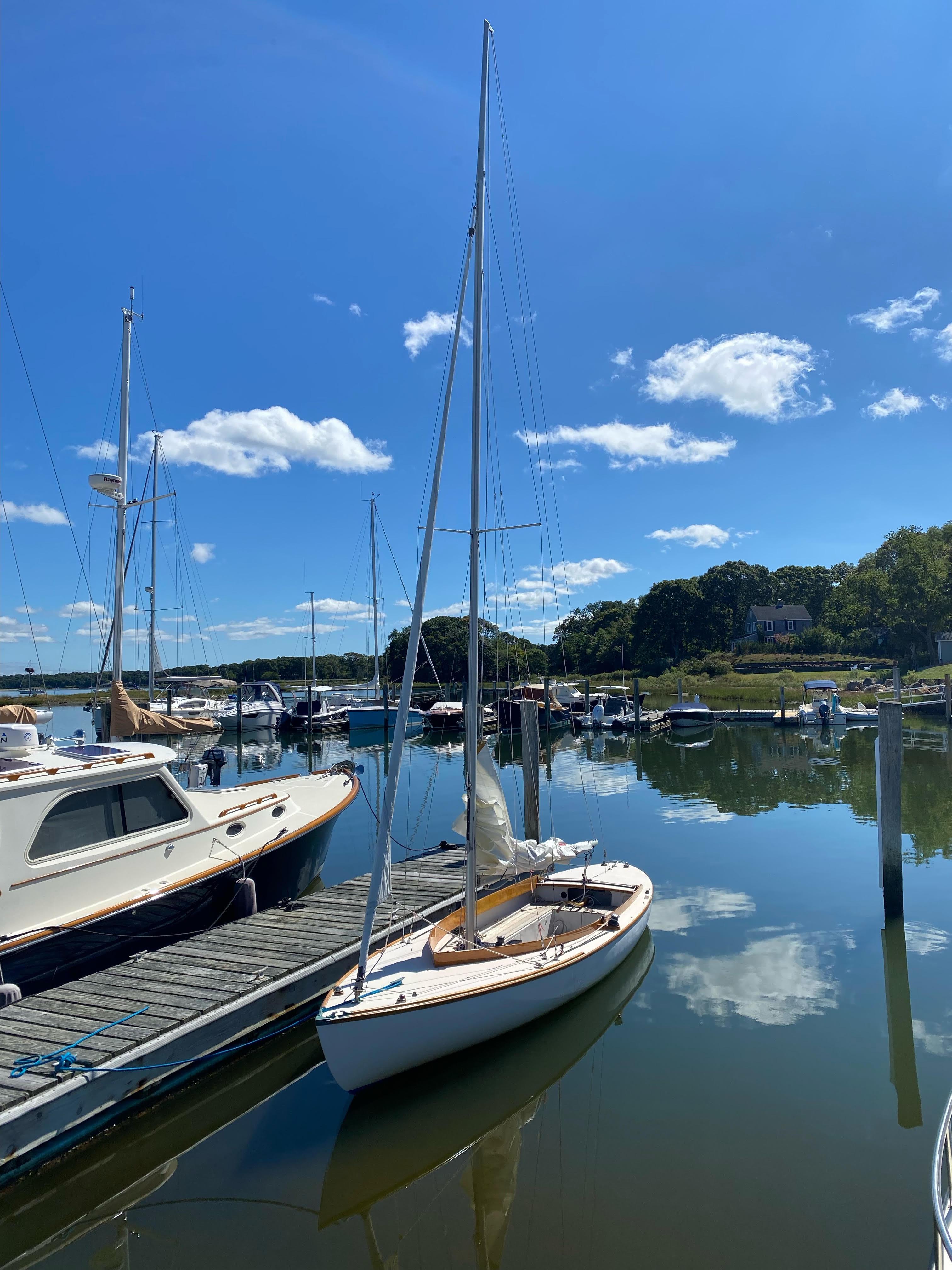2004 Custom Sakonnet 23