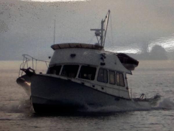 1987 Jarvis Newman Flybridge Sedan