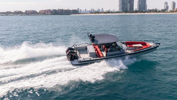 2023 BRABUS Shadow 500 T-Top