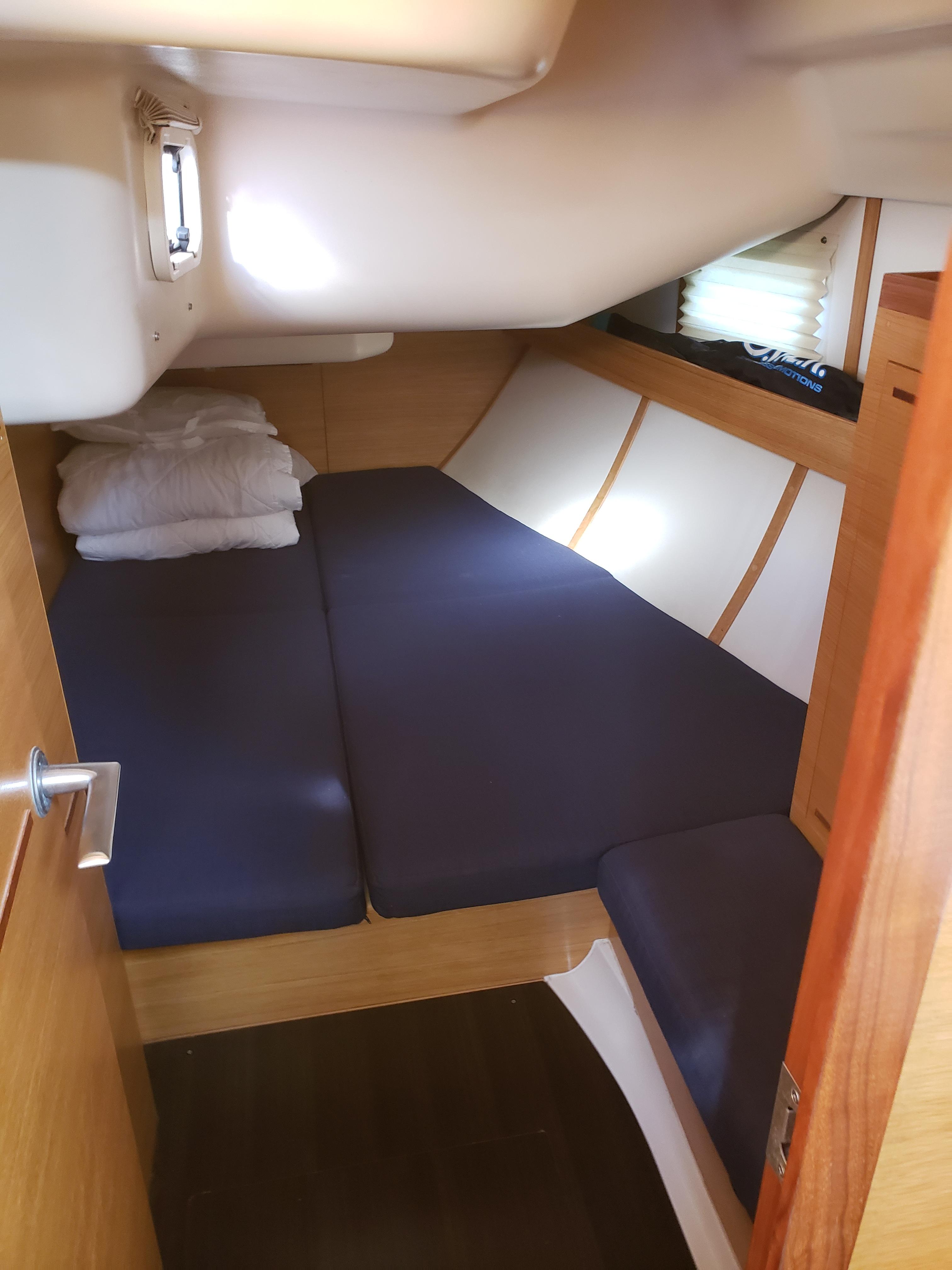2011 Elan 444