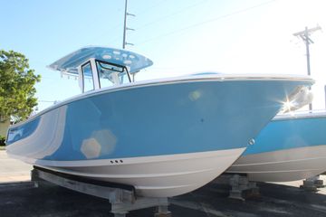 2026 Sportsman Open 252 Center Console