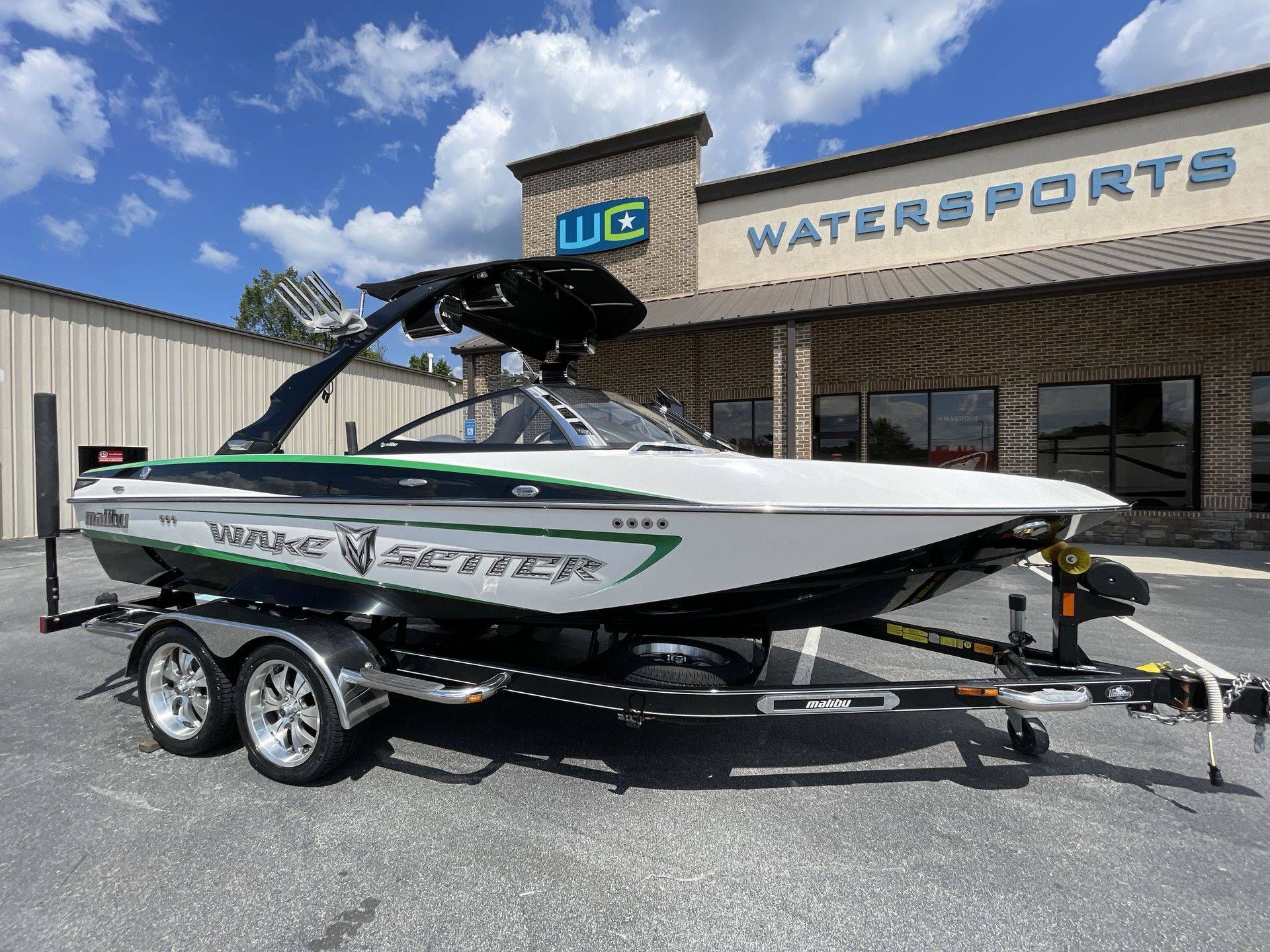 2009 Malibu 21 LSV WAKESETTER