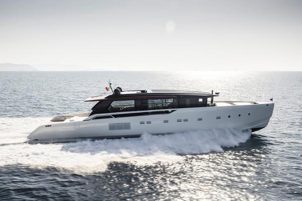 2022 Sanlorenzo SP110