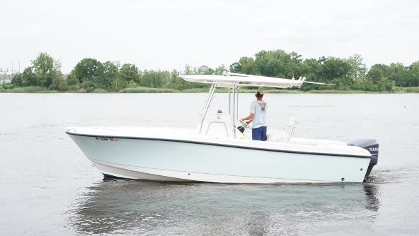 2006 Edgewater 228CC