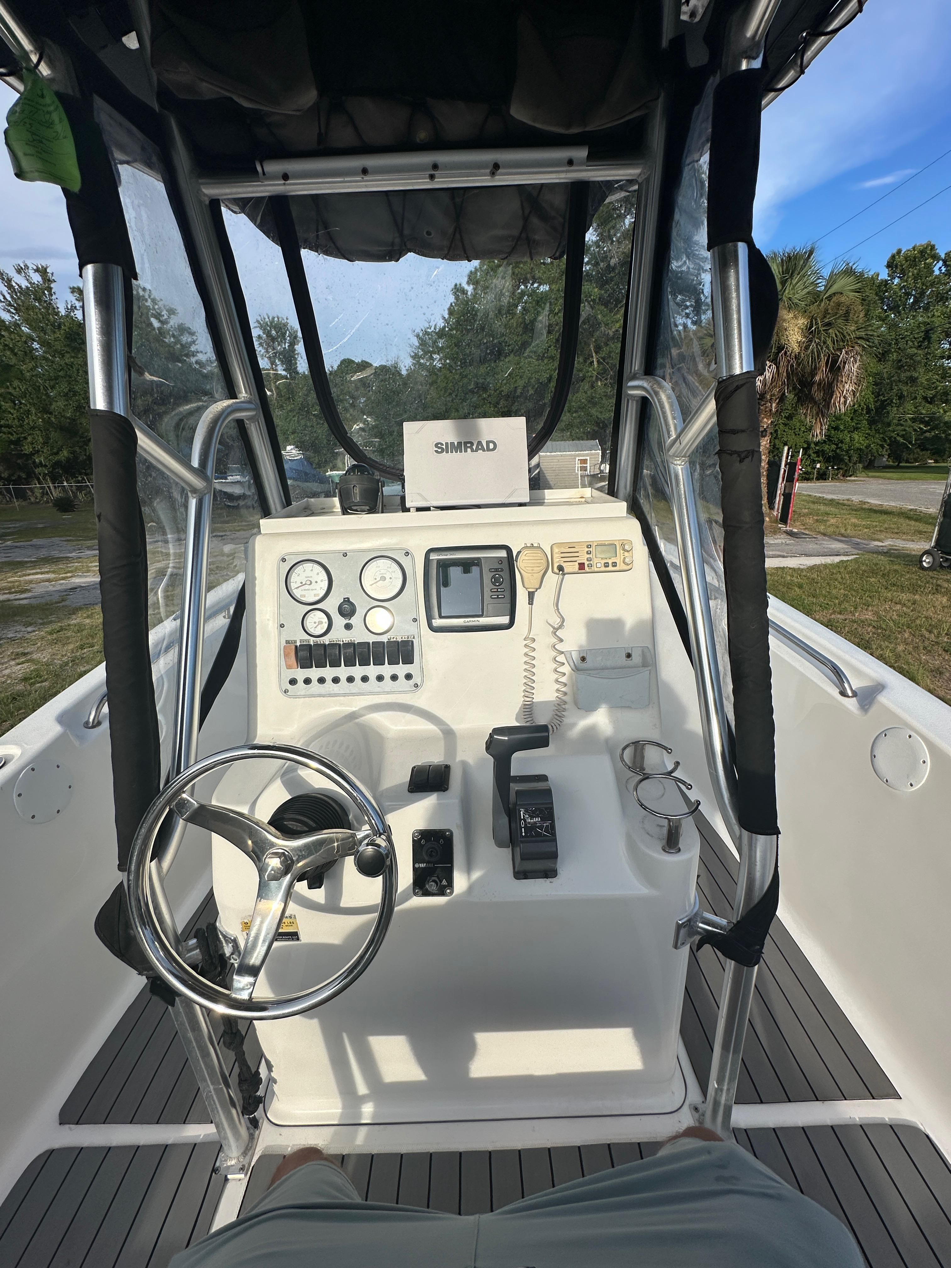 2010 Tidewater 216CC