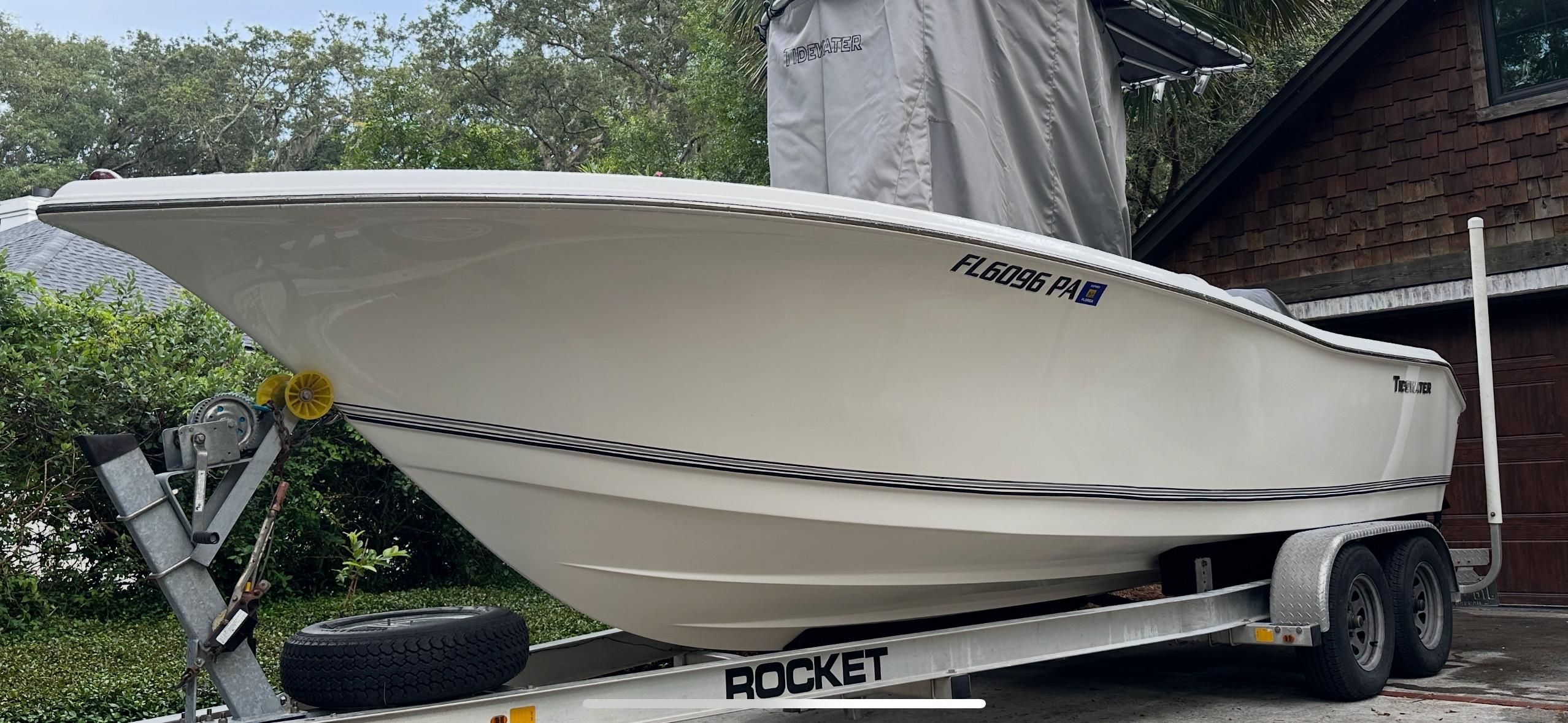 2010 Tidewater 216CC