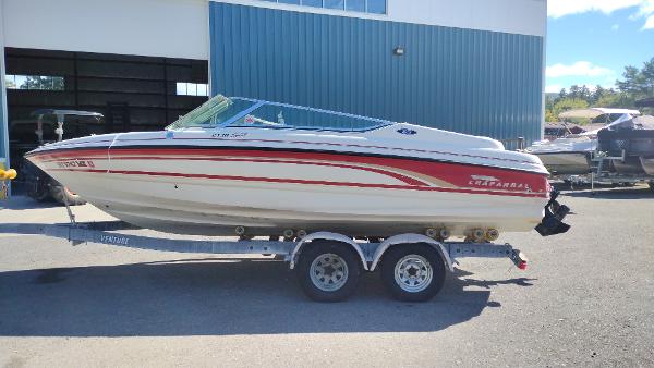 1999 Chaparral 2130 SS