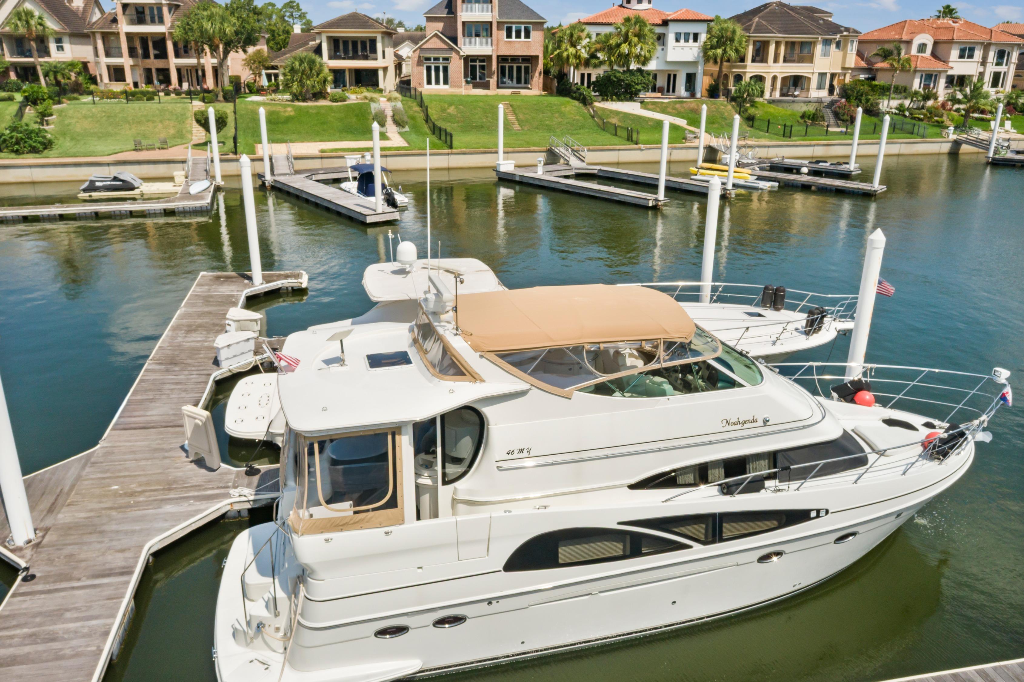 2005 Carver 466 Motor Yacht