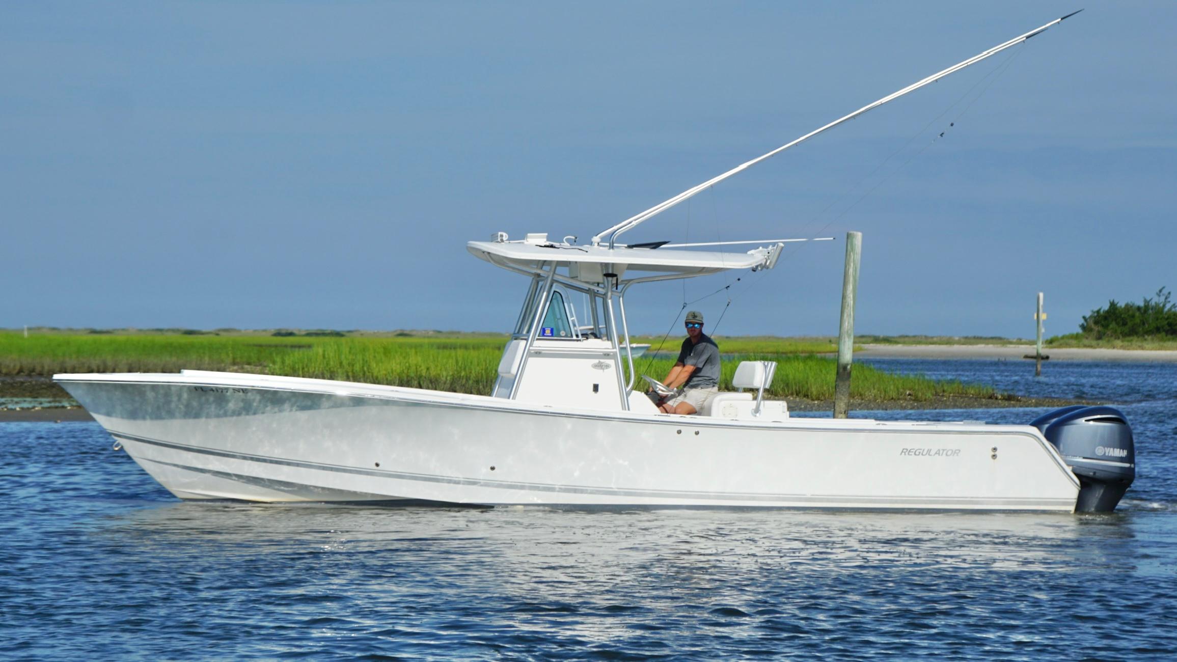 2006 Regulator 32 FS