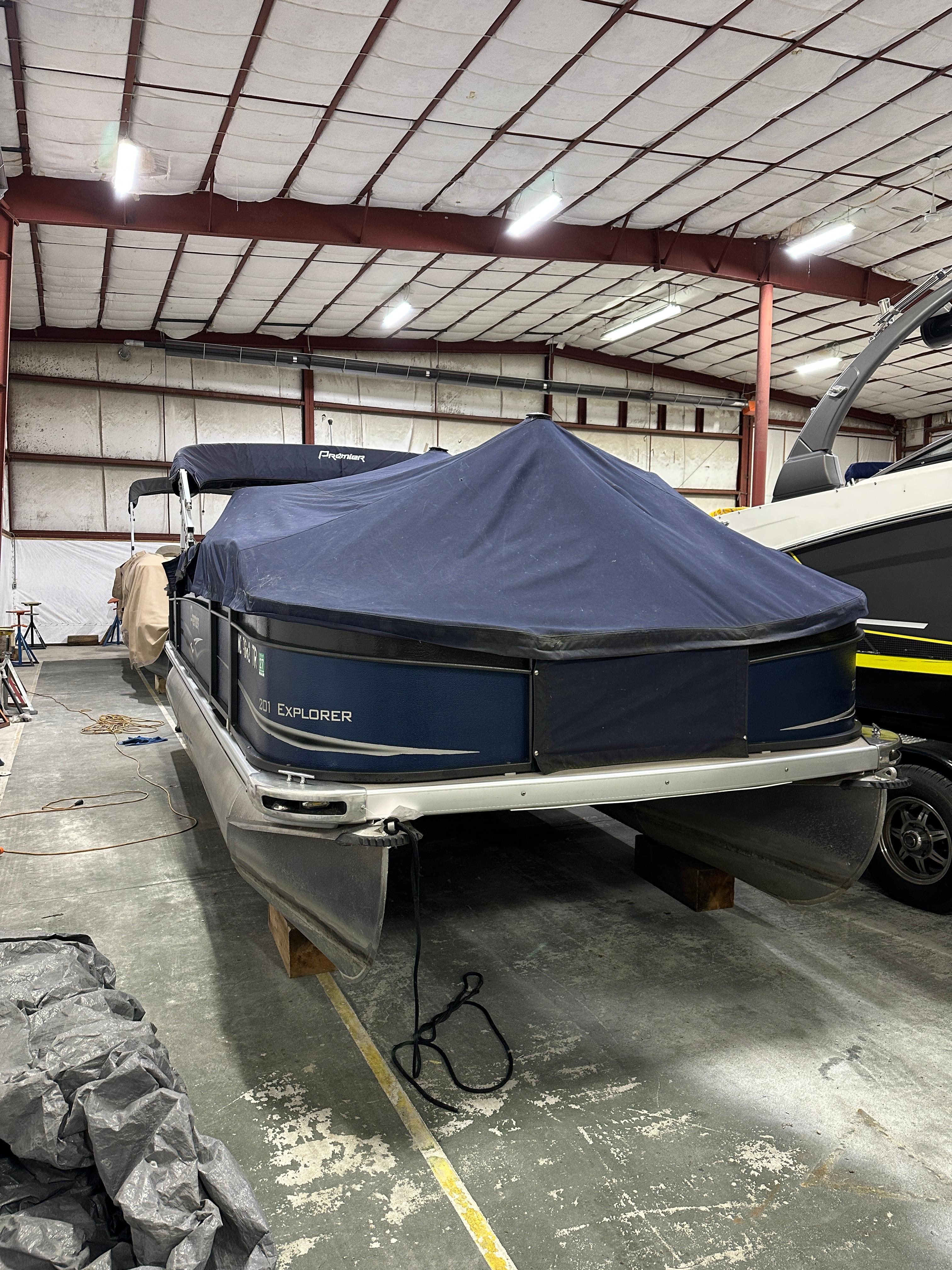 2014 Premier 201 Explorer