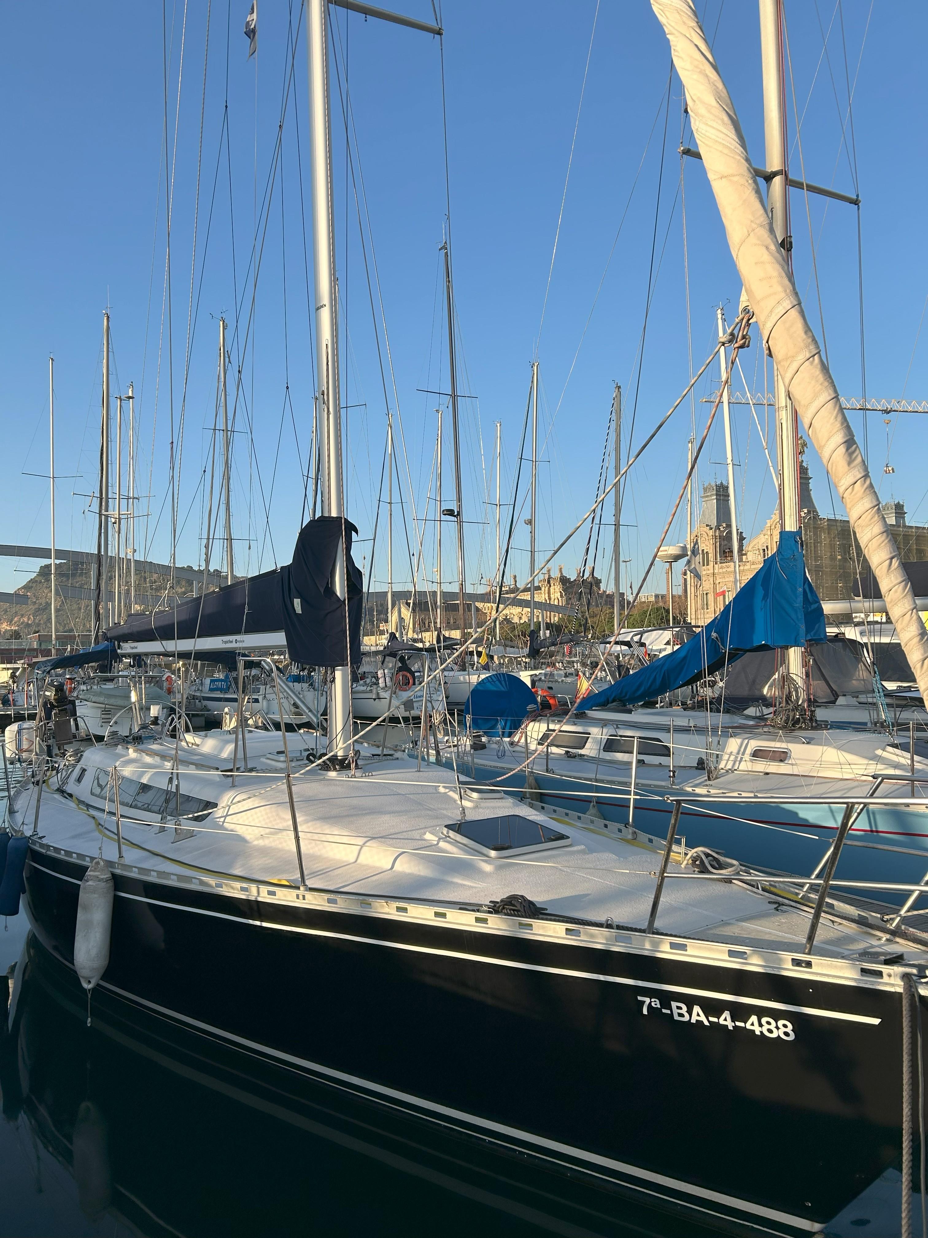 1988 Omega Atlas 1100