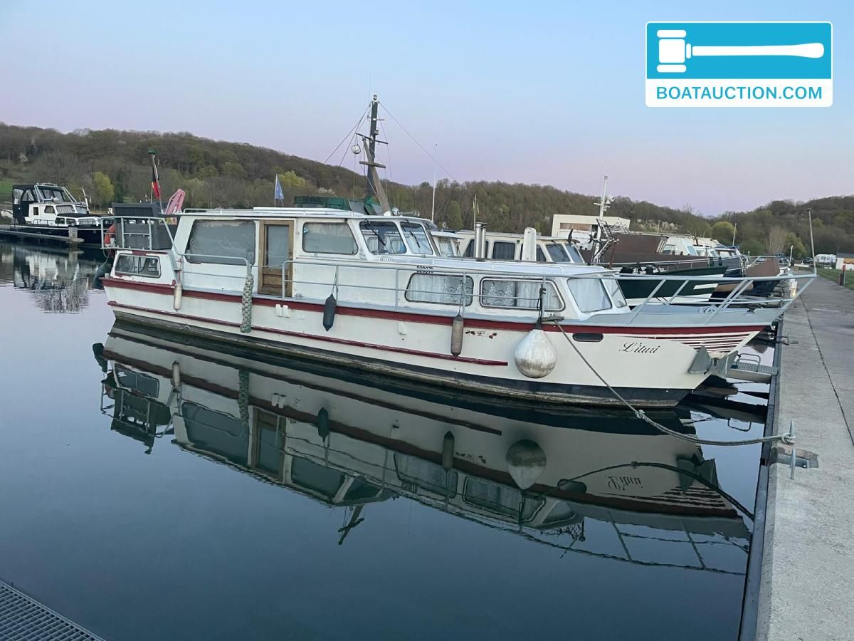 1972 Motor Cruiser 1235