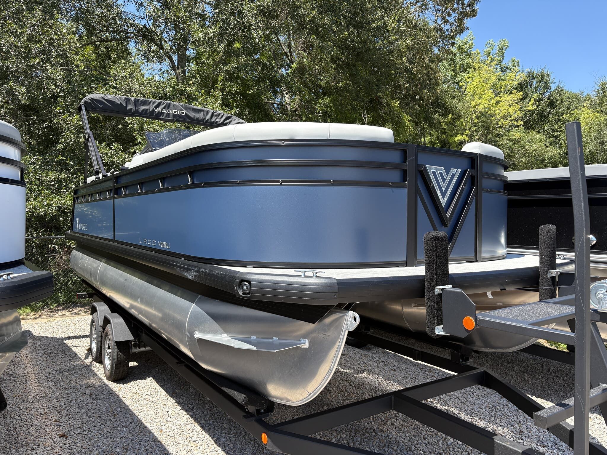 2025 Viaggio Lago V 22U