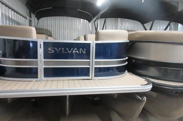 Sylvan Mirage 8524 LZ 2023 Sylvan Mirage 8524 LZ pontoon boat in storage.