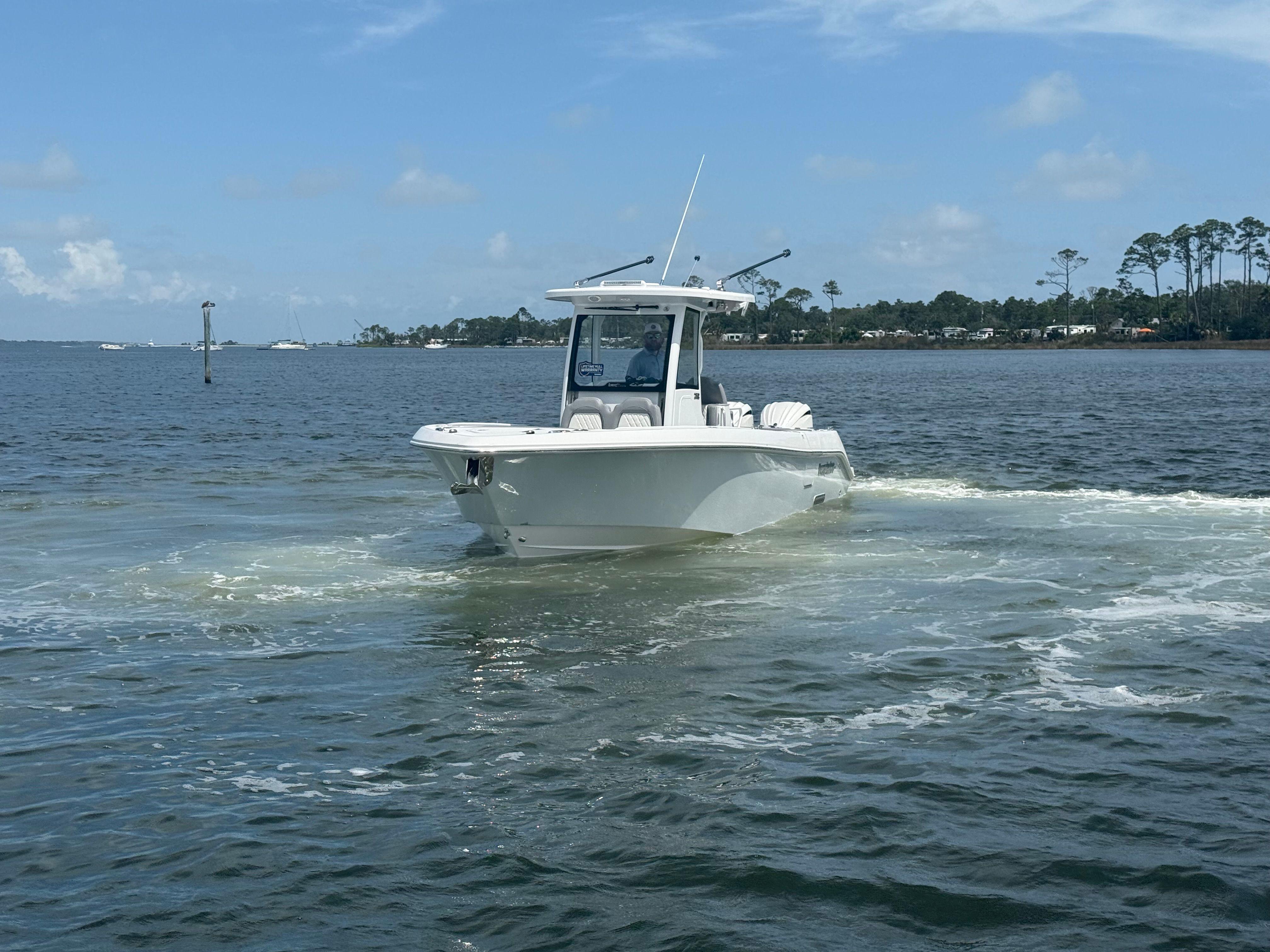 2025 Everglades 285 CC