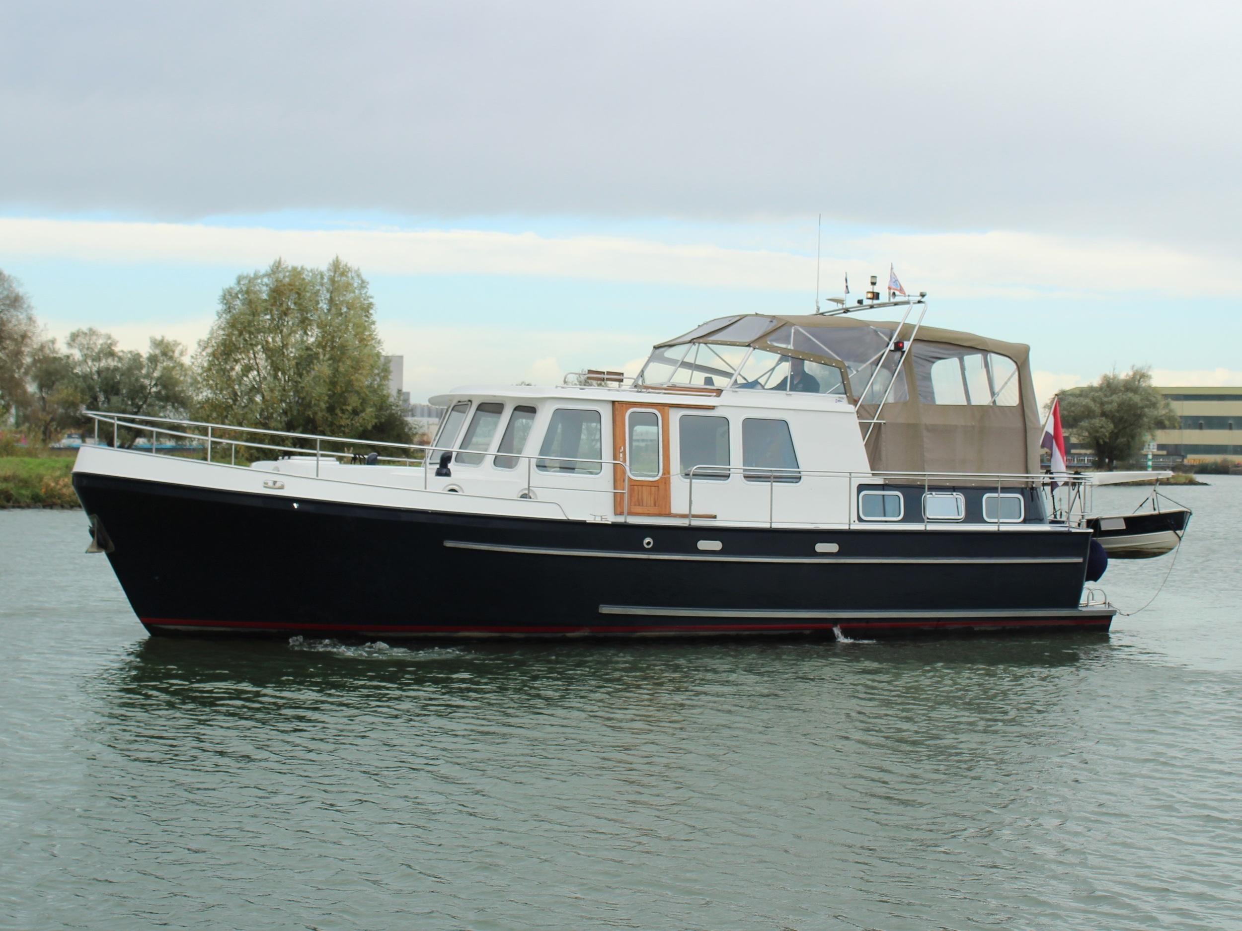 1997 Hellingskip 1300 AK