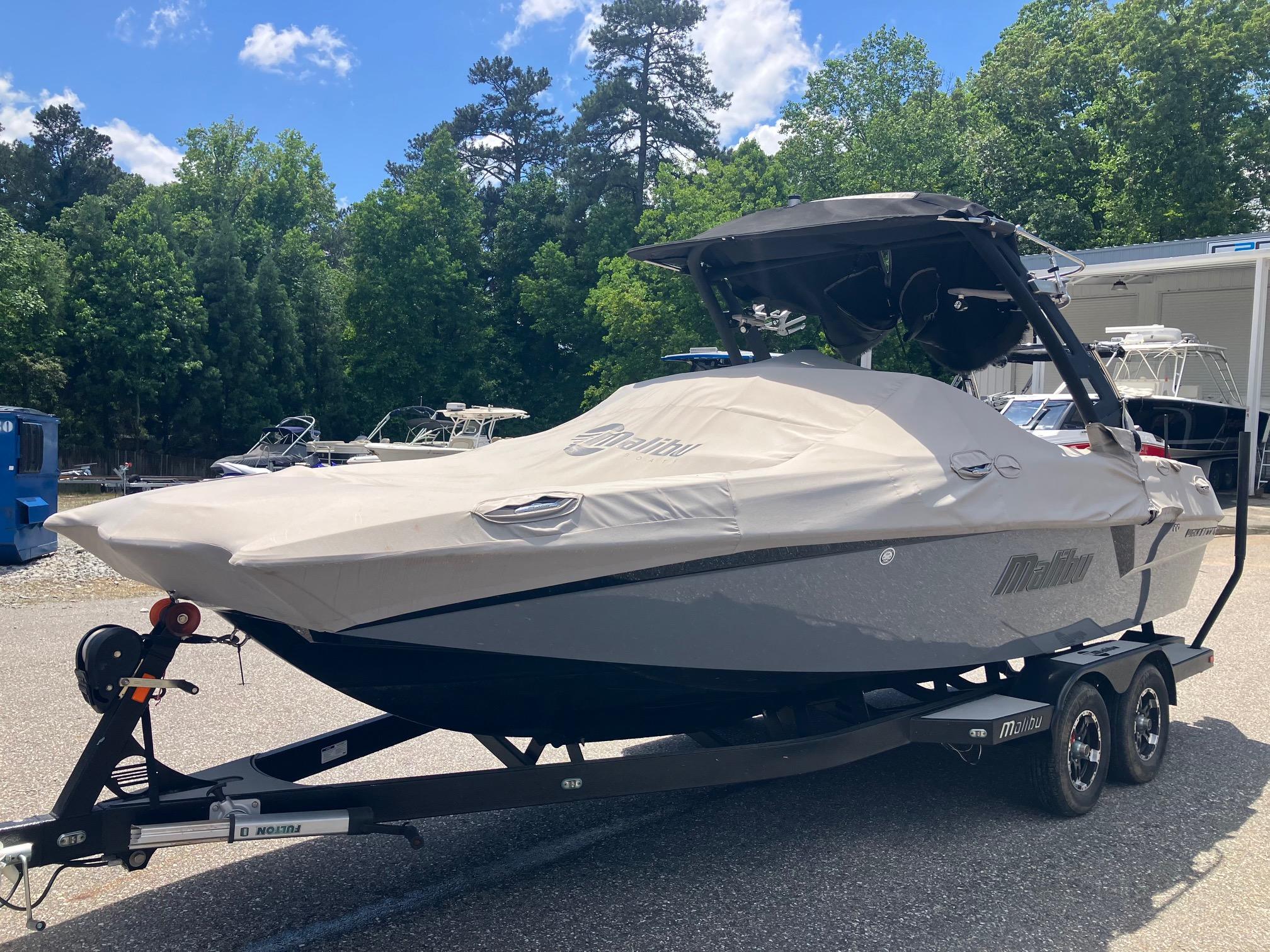 2019 Malibu Wakesetter 22 MXZ