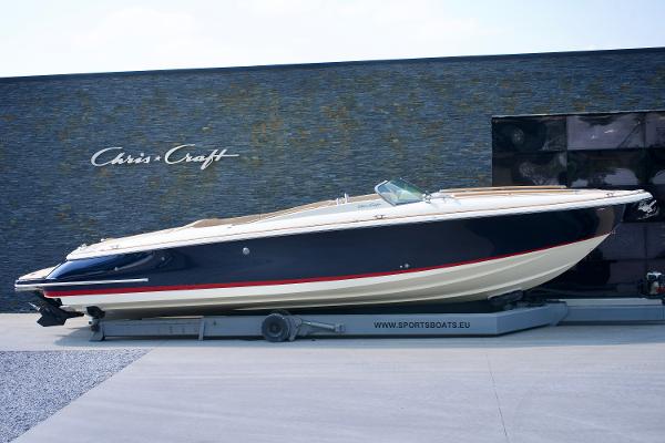 Chris-Craft Corsair 34