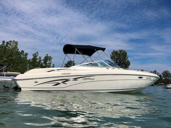 Rinker 272 Captiva Millennium Edition