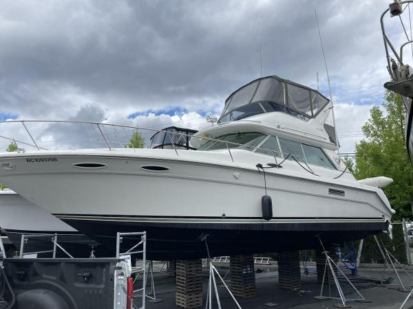 1992 Sea Ray 370 Sedan Bridge