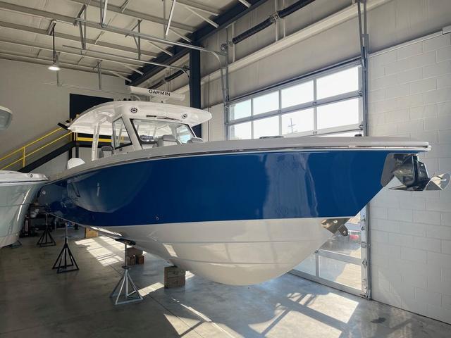 2025 Everglades 395cc