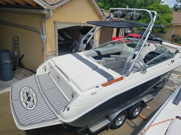 1993 Sea Ray 240BR