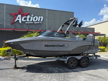 2026 MasterCraft XT20