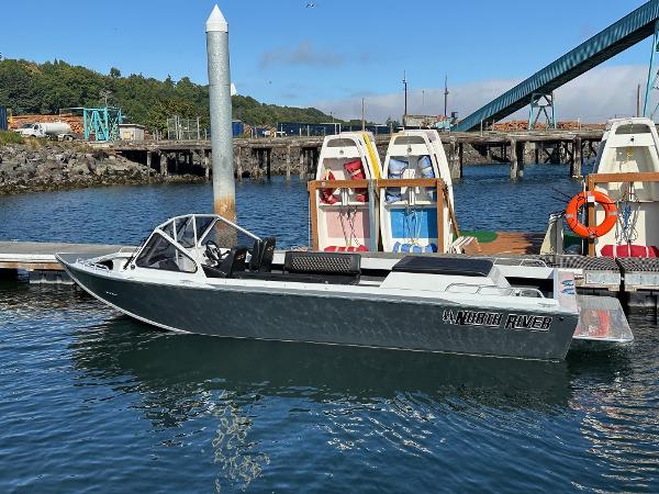 2024 North River Commander