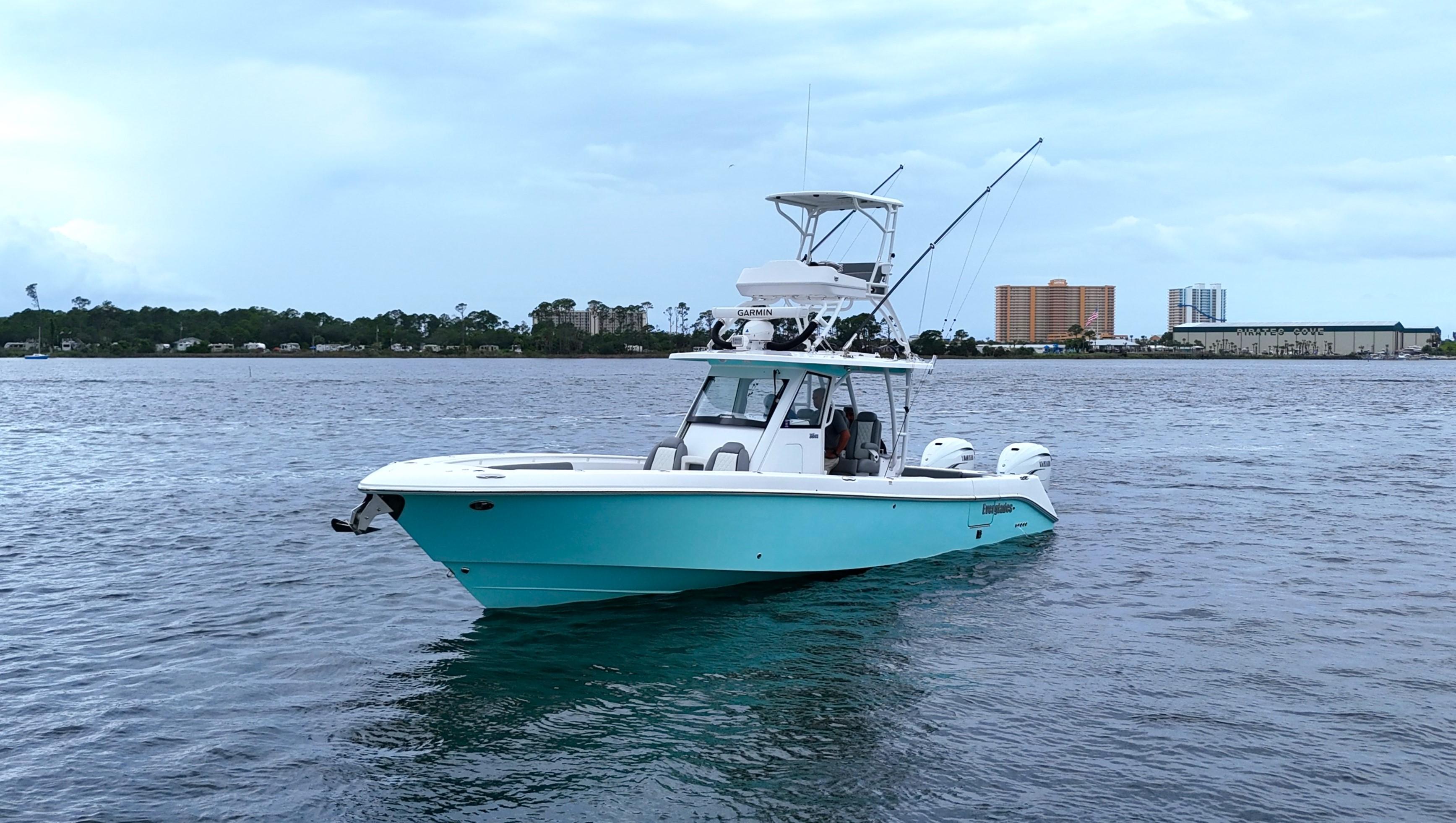 2023 Everglades 365 CC