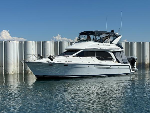 2000 Bayliner 3788 Command Bridge Motoryacht