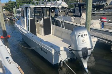 2022 May-Craft 2300 Pilot House