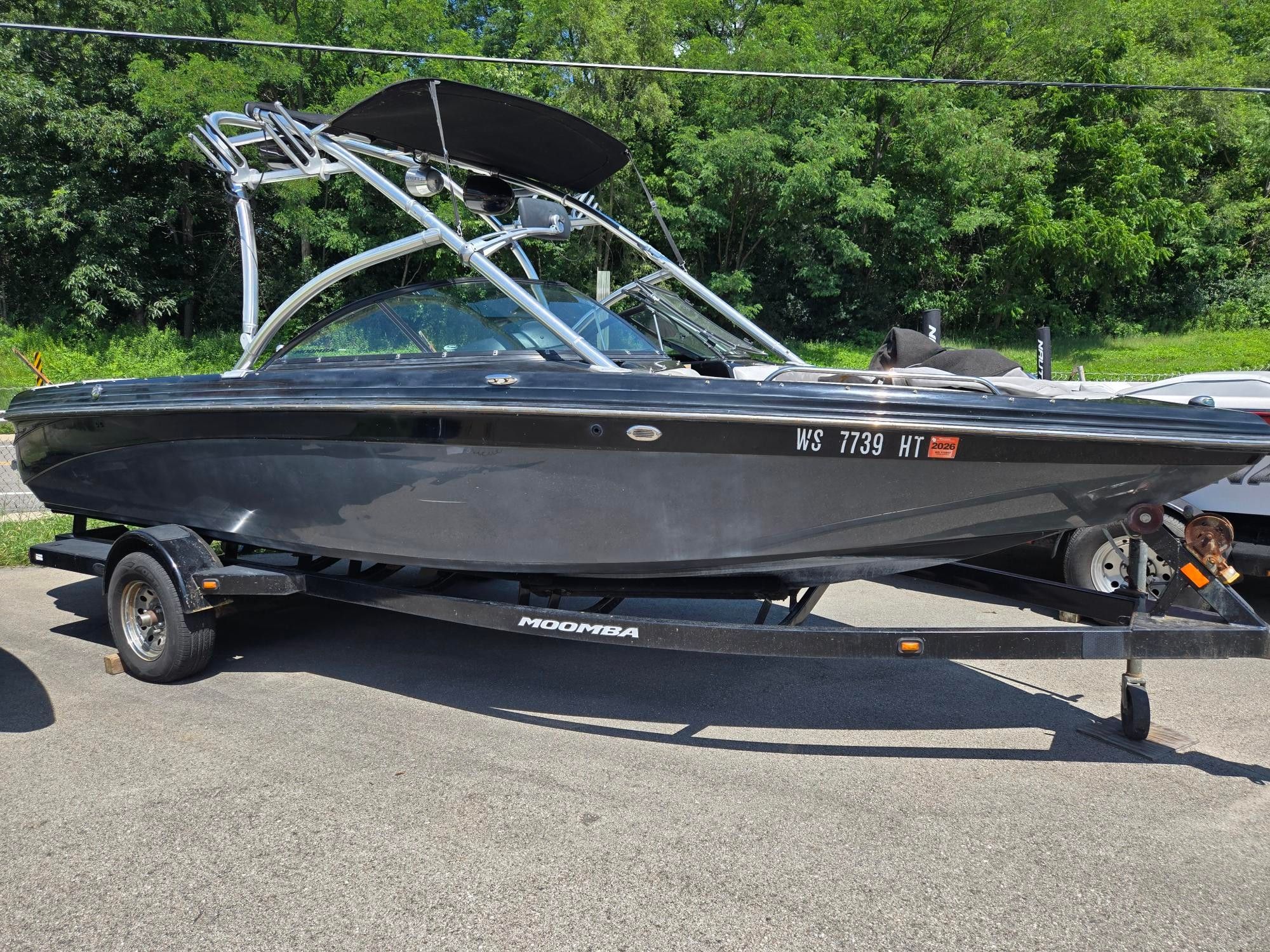 Moomba Mobius LSV