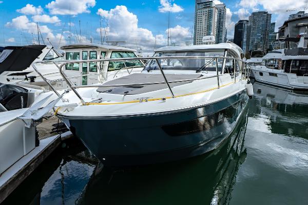 2023 Beneteau Antares 11