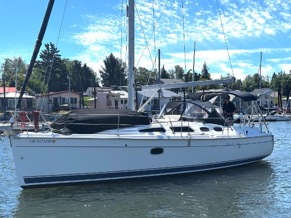 2008 Hunter 36