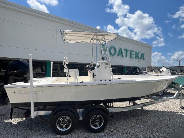 2021 Cobia 21 Bay