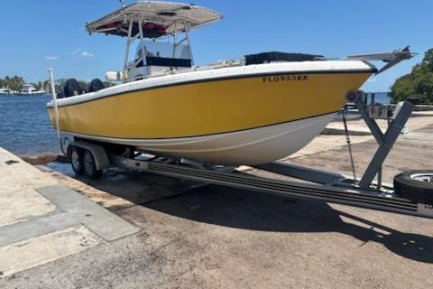 1998 Bluewater Sportfishing 2550