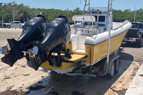 1998 Bluewater Sportfishing 2550