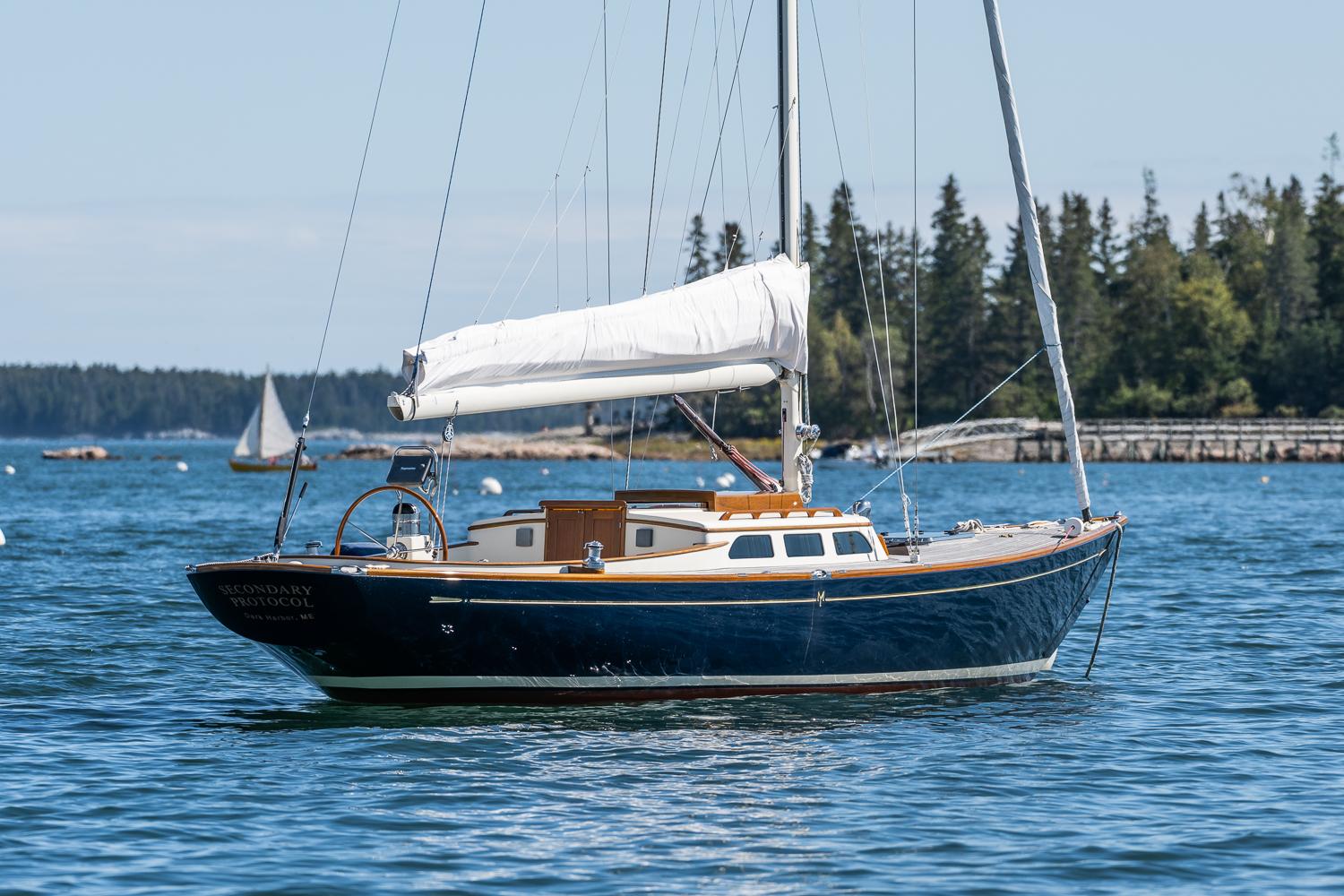 2006 Morris M36 Daysailer