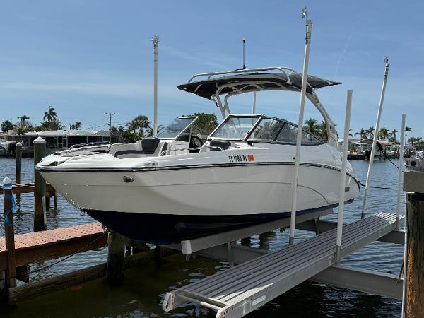 2017 Yamaha Boats 242 Limited S E-Series