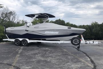 2022 Malibu Wakesetter 25 LSV