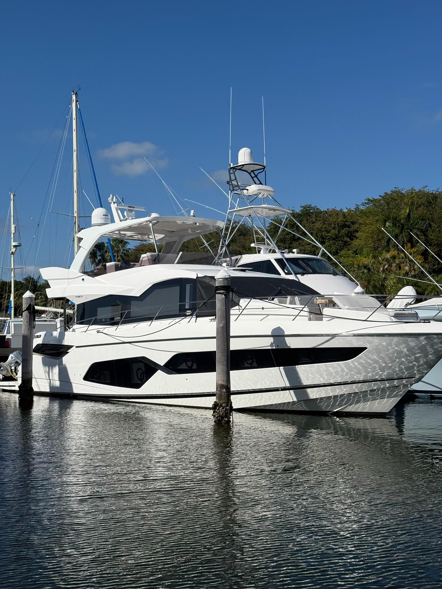 2022 Sunseeker Manhattan 68