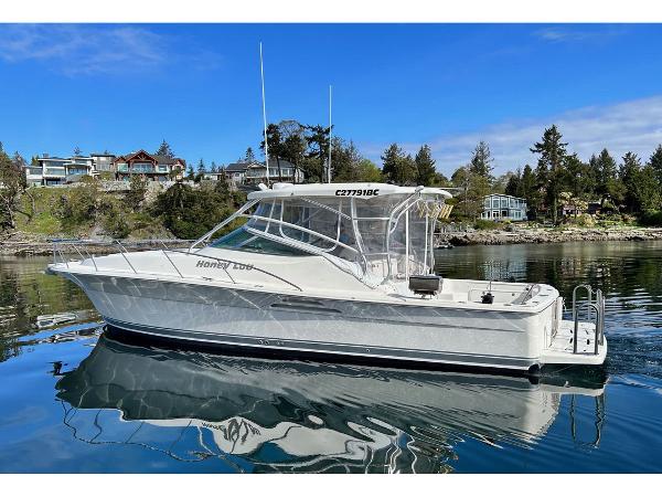 2004 Wellcraft Riviera