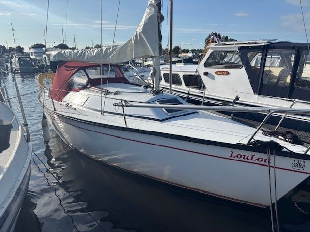 1980 Dufour 1800