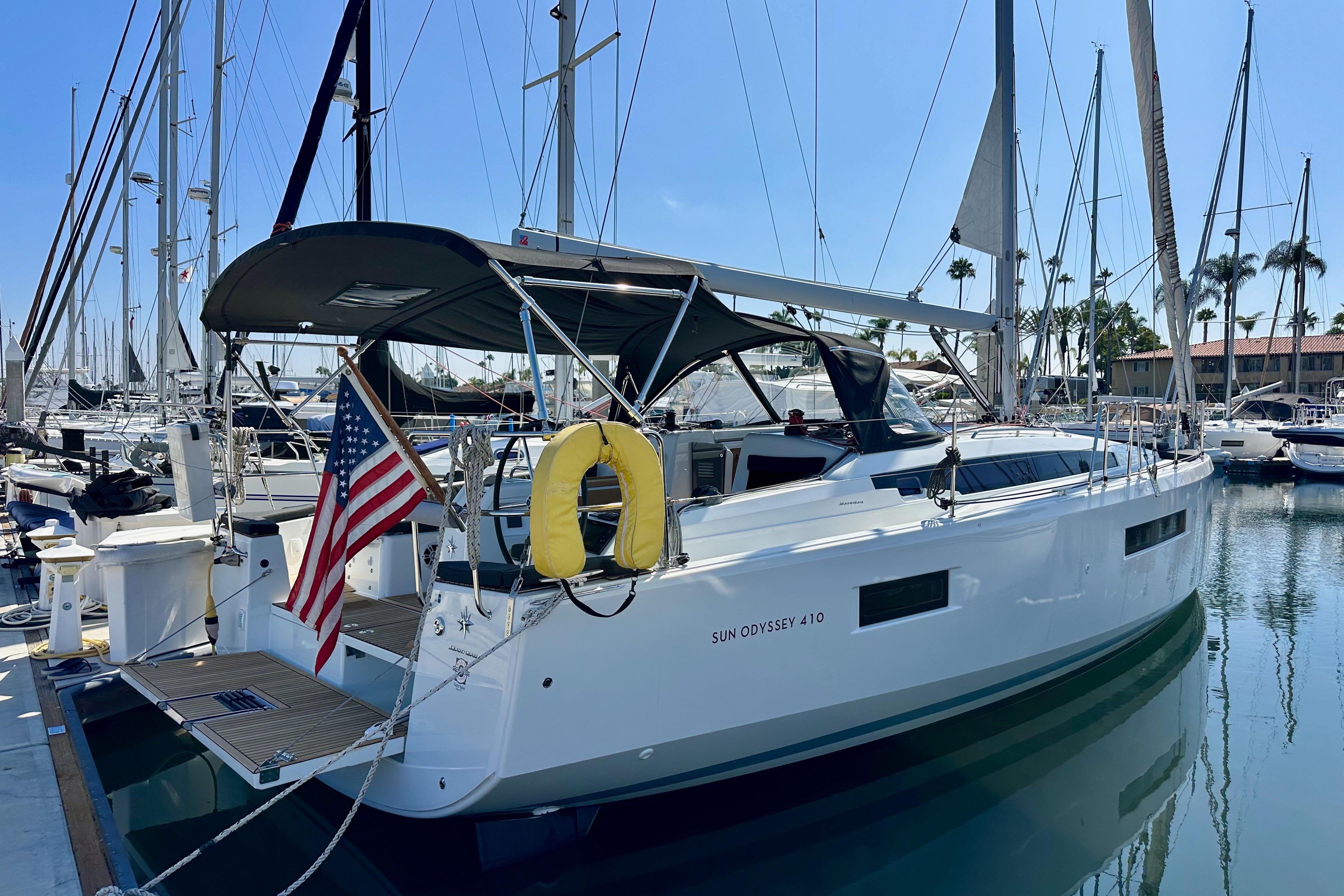 2022 Jeanneau Sun Odyssey 410