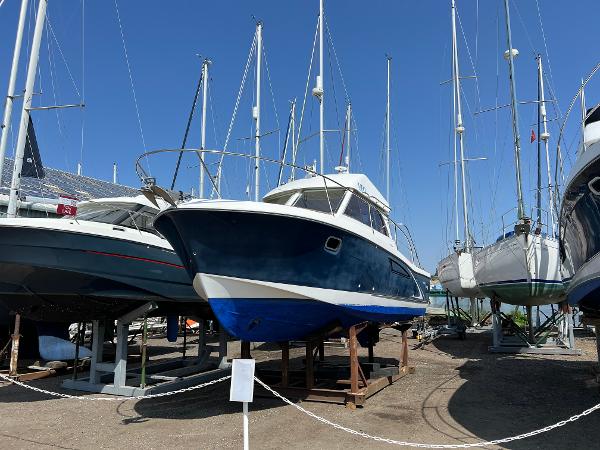 2008 Beneteau Antares 9