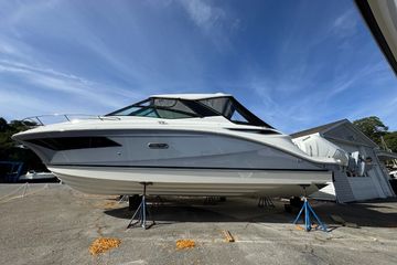 2026 Sea Ray Sundancer 320 Outboard