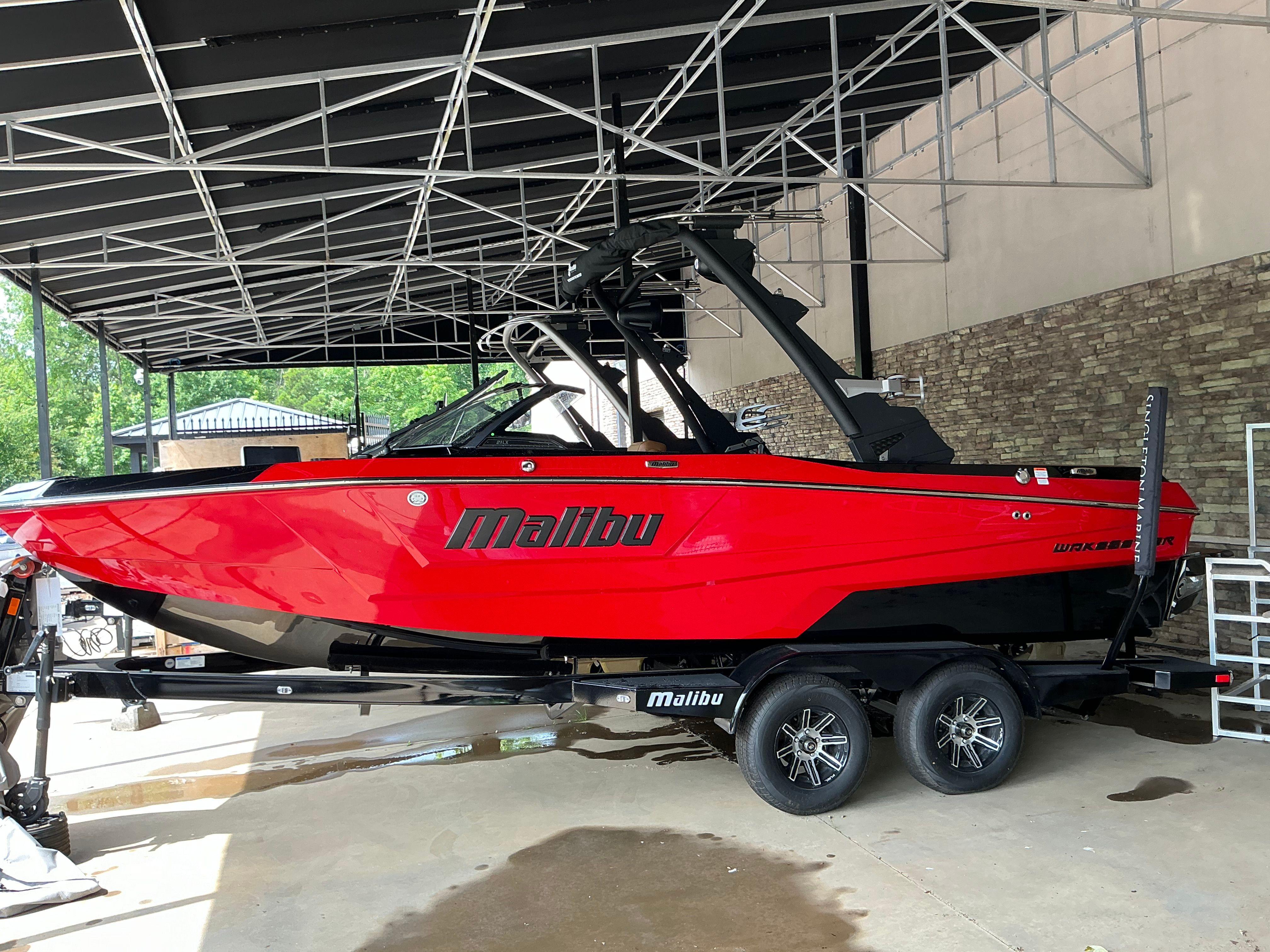 2024 Malibu Wakesetter 21 LX