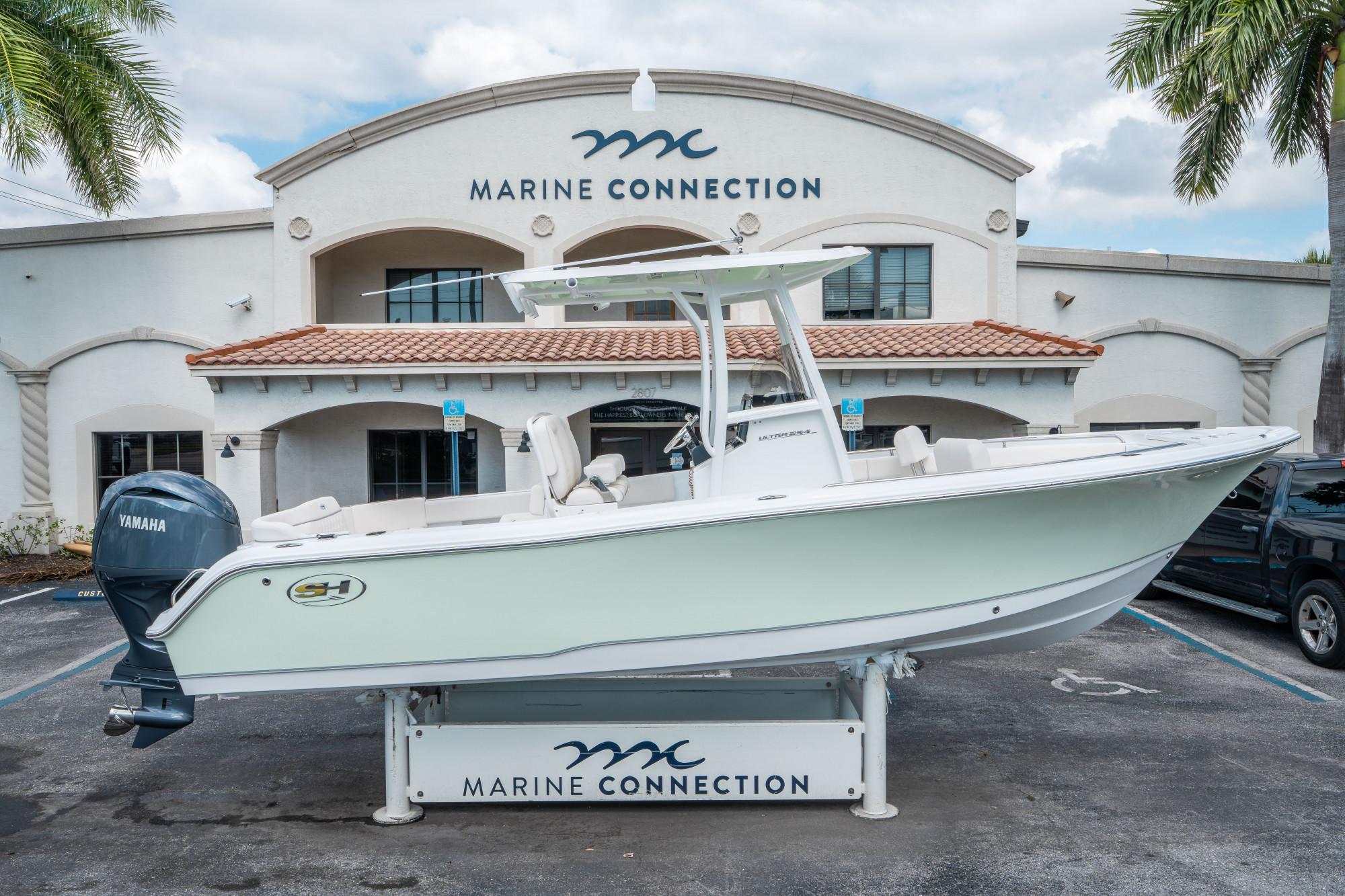 2025 Sea Hunt Ultra 234